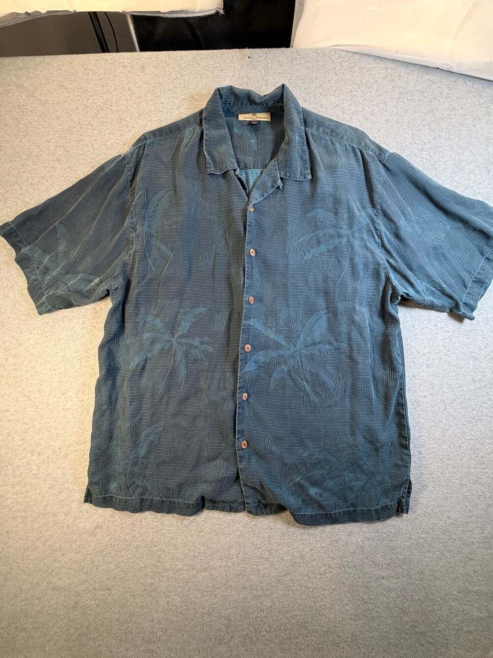 Tommy Bahama Silk Camp Shirt Size L Blue Palm Jacquard Short Sleeve
